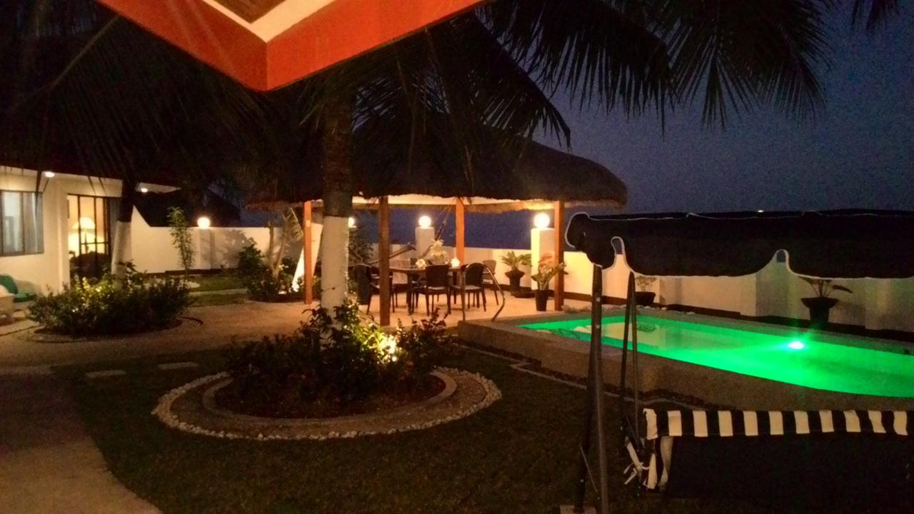 Bamboo Beachhouse Dormitory Garcia Hernandez Exterior photo